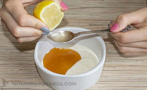 Cách làm mặt nạ sữa chua mật ong chanh tại nhà